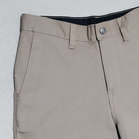 Volcom Vmonty‎ Stretch 22 Khaki Chino Shorts Mens Size 29 Flat Front Casual NEW - Picture 6 of 14